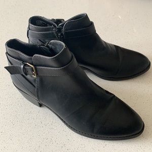 American Eagle Black leather boots